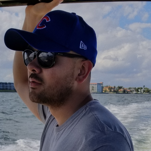 Meet your Posher, Andres - Picture 3 of 3